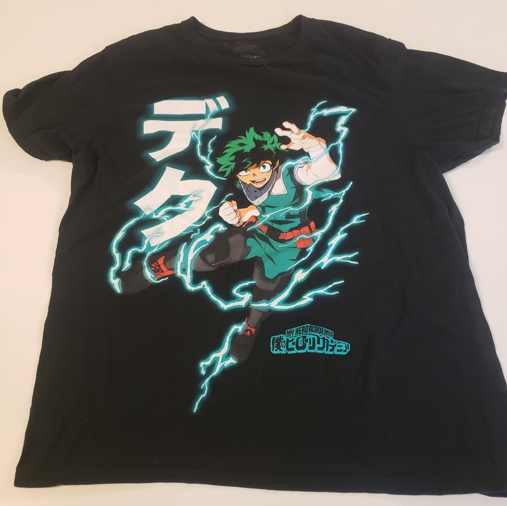 Black My Hero Academia short sleeve graphic tee shirt size L (42/44)